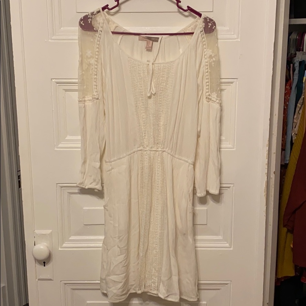 White dress with pockets
